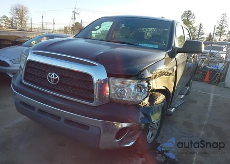 2007 Toyota Tundra Sr5 5.7L V8 z USA, uszkodzony, nr VIN 5TBEV541X7S465148